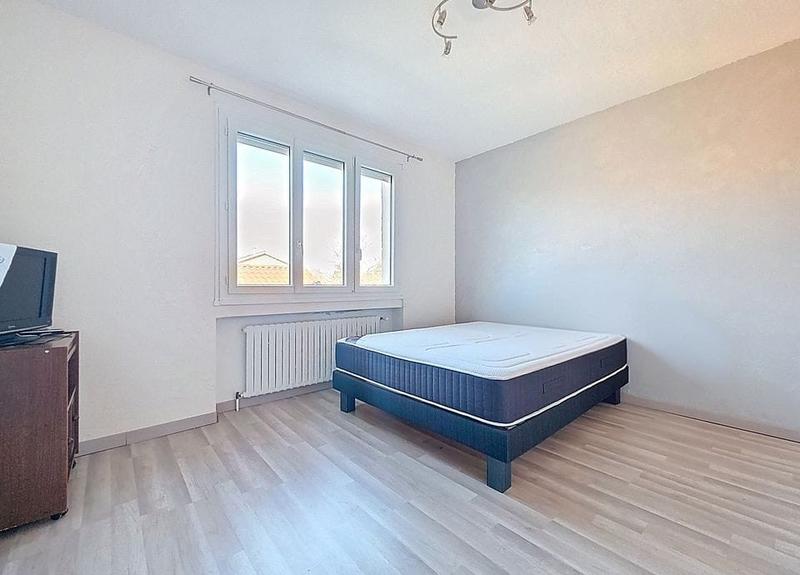 Maison - 102 m² - 4 pièces