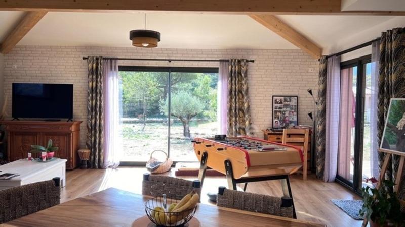 Maison - 123 m² - 5 pièces