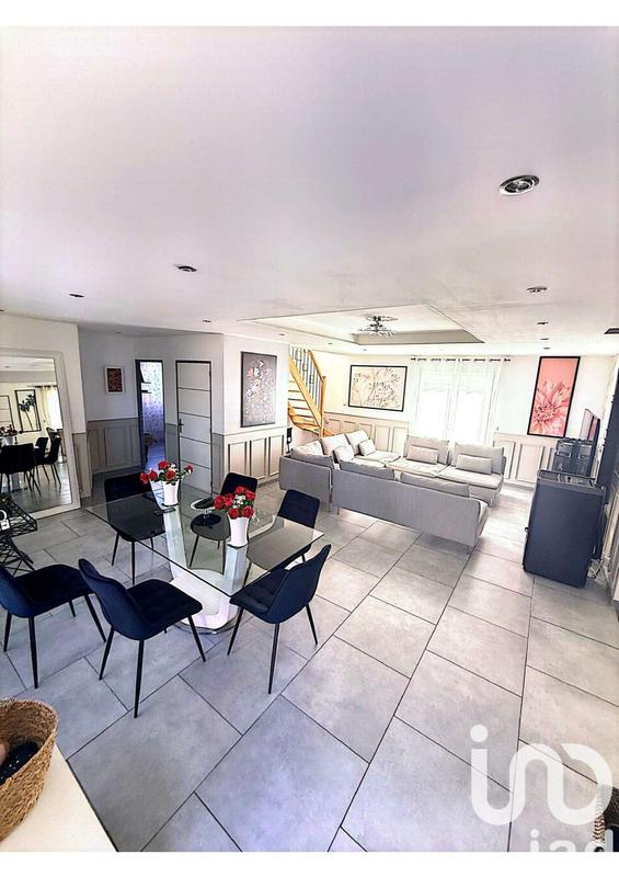 Maison - 153 m² - 5 pièces