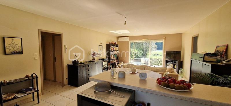 Maison traditionnelle - 76 m² - 3 pièces