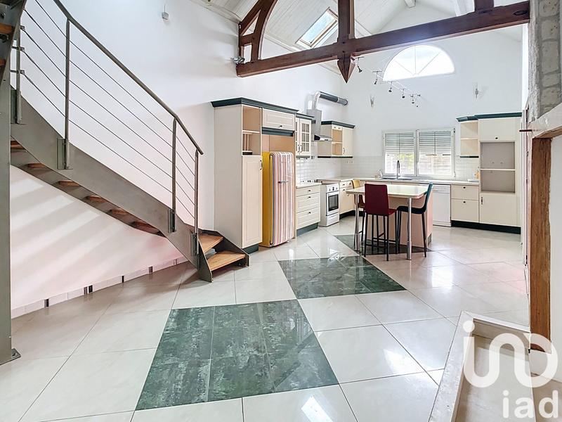 Maison - 195 m² - 6 pièces