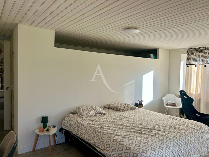 Maison - 176 m² - 6 pièces