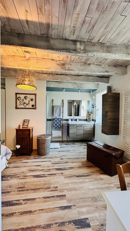 Maison - 240 m² - 14 pièces