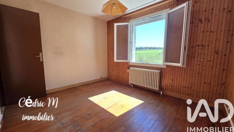 Maison - 80 m² - 5 pièces