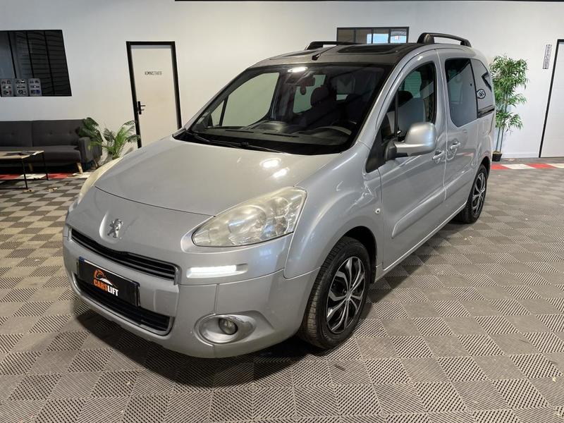 Peugeot Partner Tepee 1.6 Hdi 90ch -Toit Panoramiques -5 Places-Garantie 6 Mois-