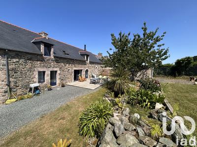 Maison - 167 m² - 6 pièces