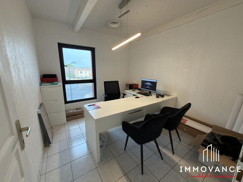 Bureau - 56 m² - 4 pièces