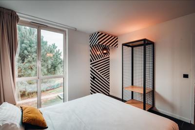 Chambre - 14 m² - 1 pièce