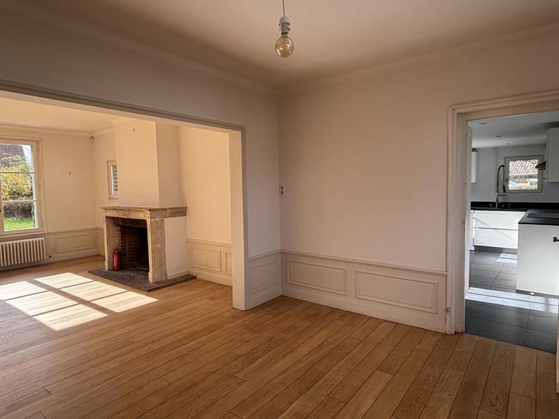 Demeure - 200 m² - 8 pièces