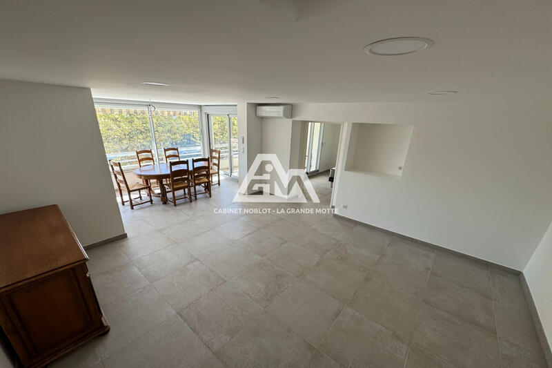 Appartement - 89 m² - 4 pièces