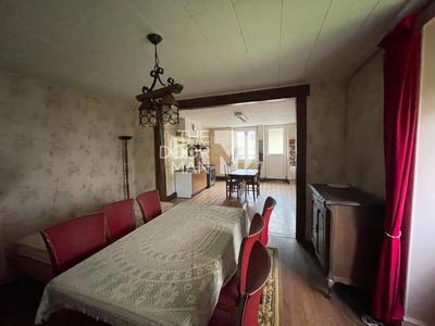 Appartement - 90 m² - 4 pièces