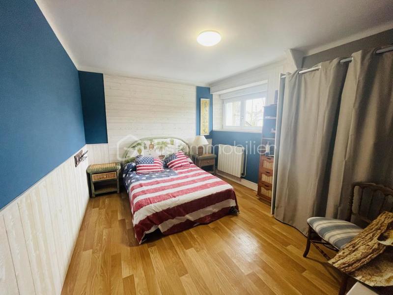 Maison - 154 m² - 10 pièces