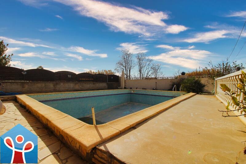 Maison - 163 m² - 7 pièces