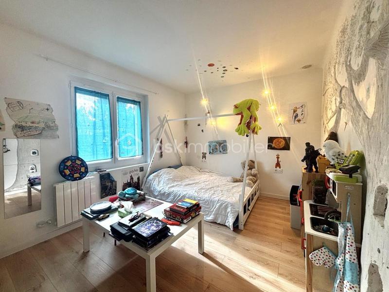 Maison traditionnelle - 88 m² - 4 pièces