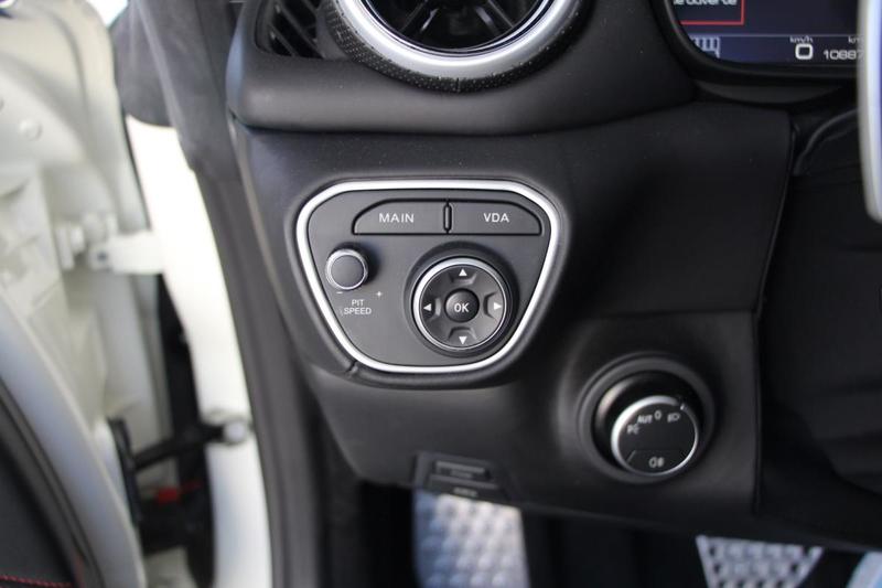 Ferrari California t V8 4.0 560ch Handling Special