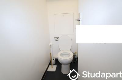 Chambre - 13 m² - 1 pièce