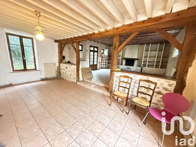 Maison - 202 m² - 9 pièces