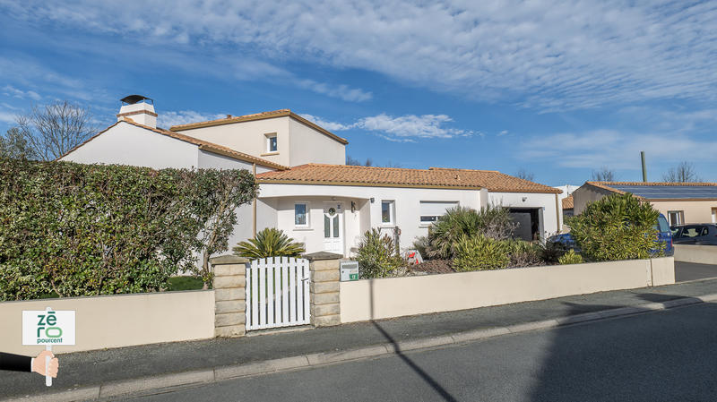 Maison - 160 m² - 5 pièces