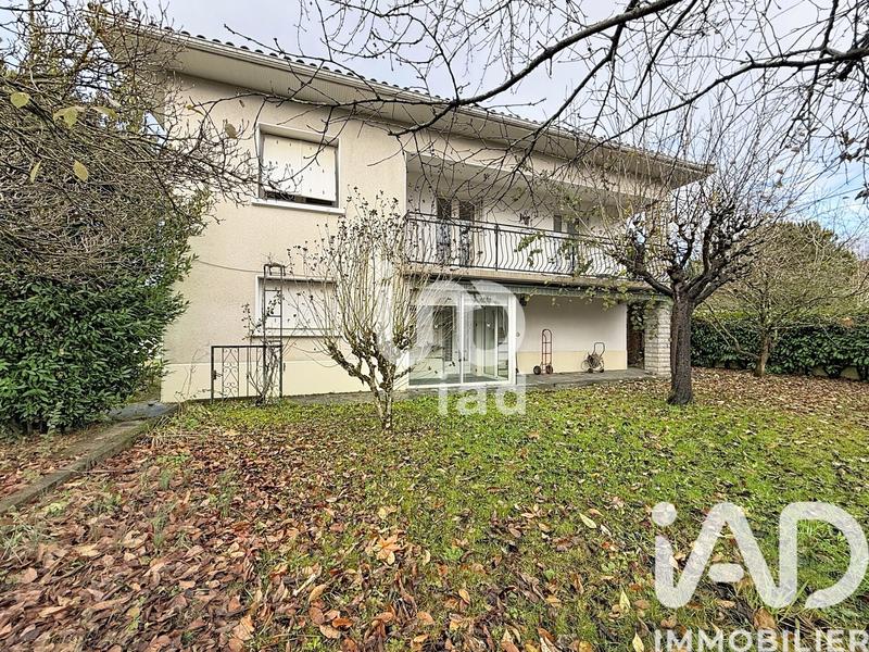 Maison - 138 m² - 5 pièces