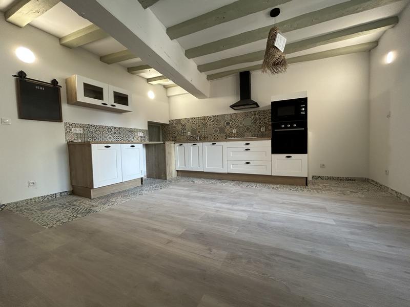 Maison ancienne - 90 m² - 3 pièces