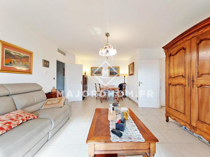 Appartement - 72 m² - 3 pièces