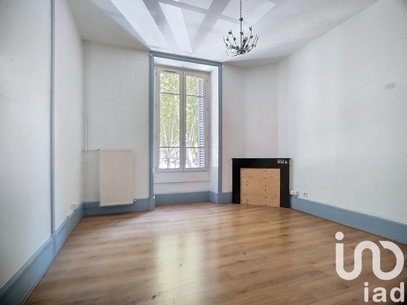 Appartement - 102 m² - 5 pièces