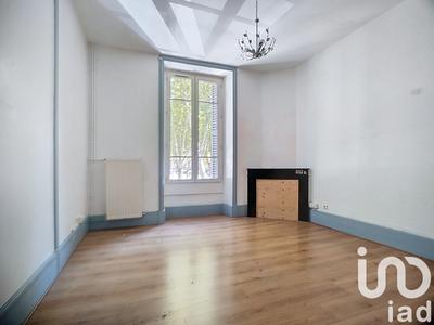 Appartement - 102 m² - 5 pièces