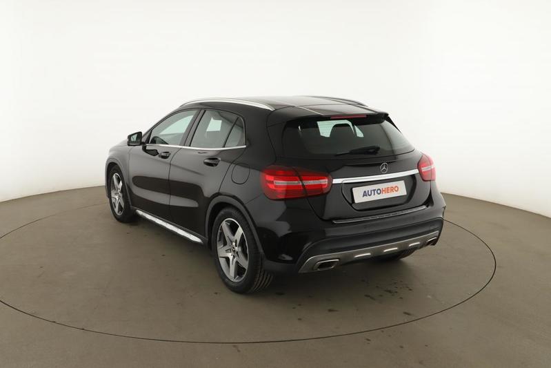 Mercedes Gla 180 122 ch