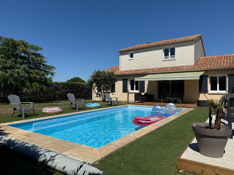 Maison - 169 m² - 7 pièces