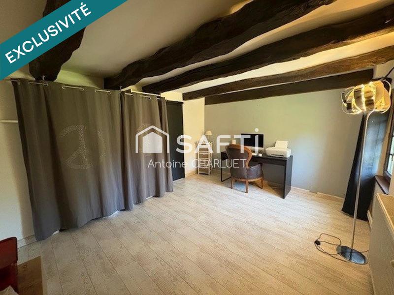 Maison - 255 m² - 9 pièces