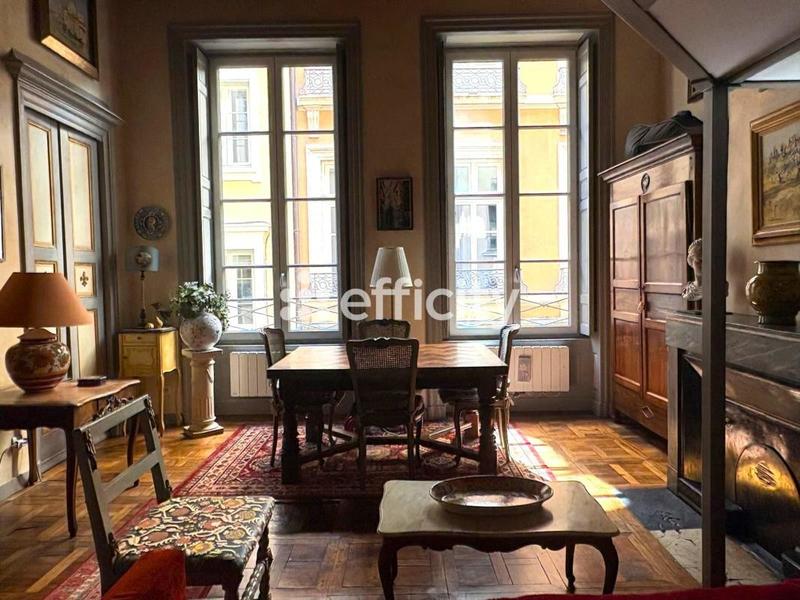 Appartement - 74 m² - 3 pièces