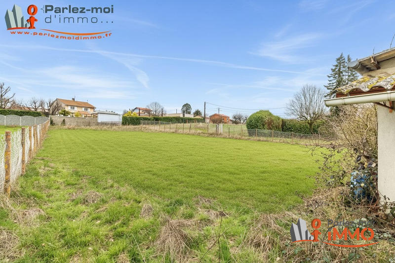 Terrain - 735 m²