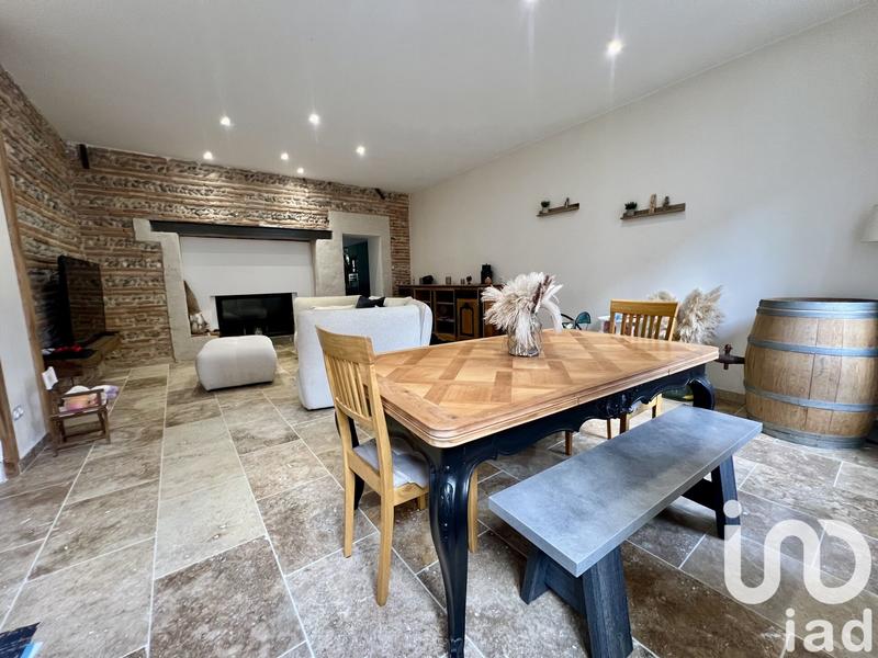 Maison - 160 m² - 8 pièces