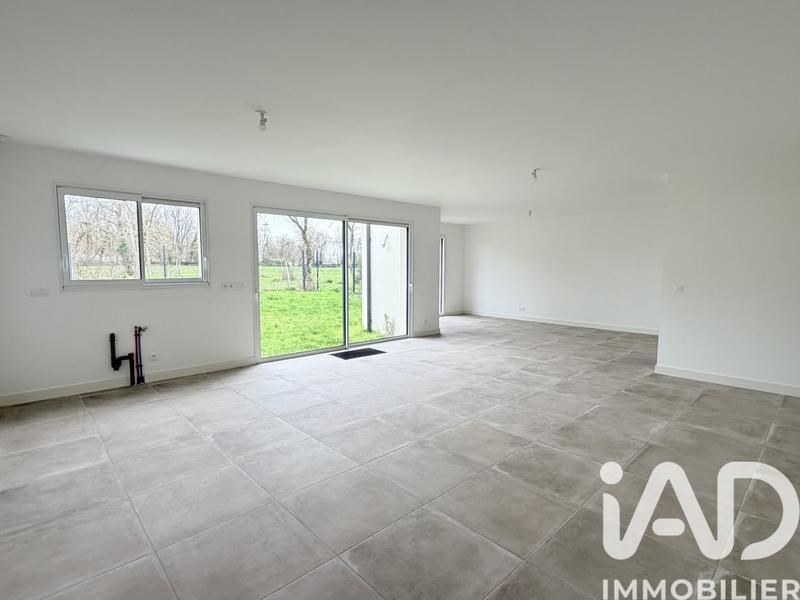 Maison - 122 m² - 5 pièces