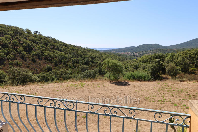 Maison - 300 m² - 6 pièces