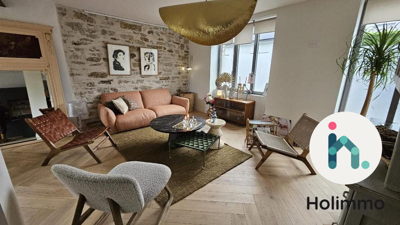 Maison ancienne - 161 m² - 6 pièces