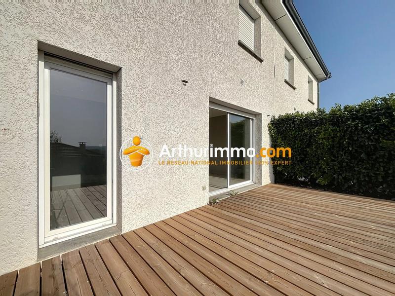 Maison - 90 m² - 4 pièces