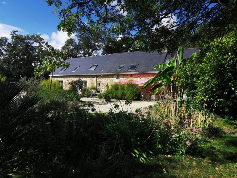 Demeure - 350 m² - 14 pièces