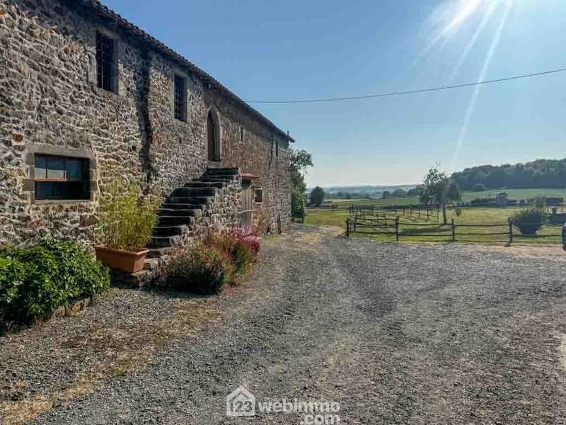Ferme - 370 m² - 12 pièces