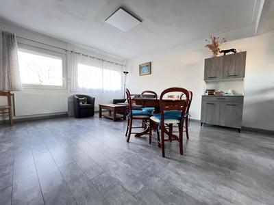 Maison - 79 m² - 4 pièces