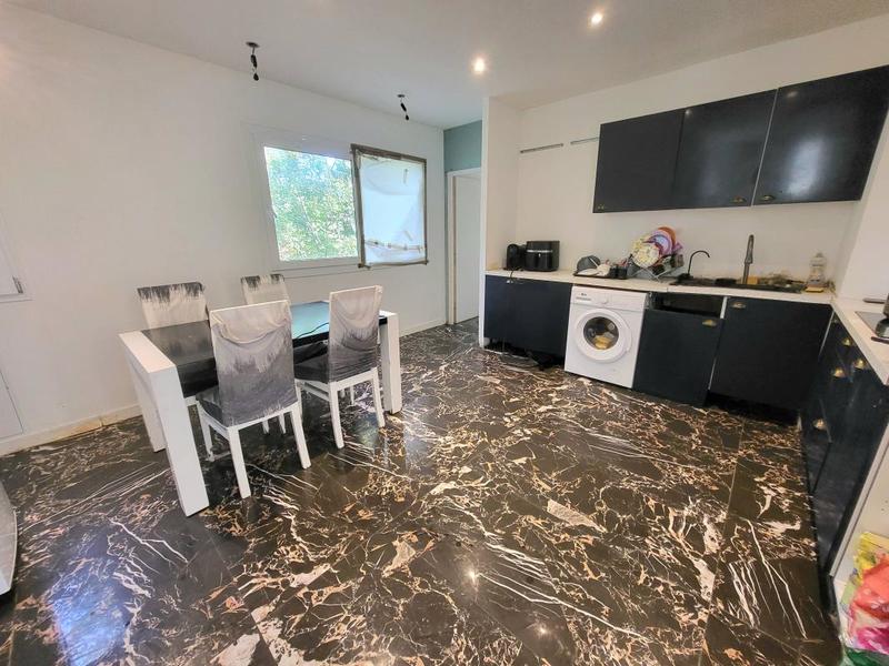 Maison - 170 m² - 5 pièces