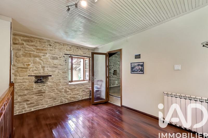 Maison - 282 m² - 9 pièces