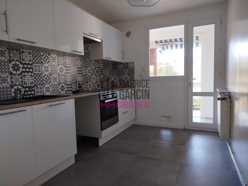 Appartement - 77 m² - 3 pièces