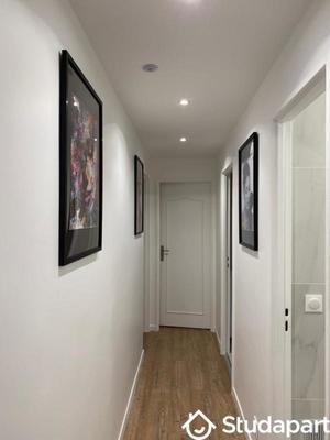 Chambre - 11 m² - 1 pièce