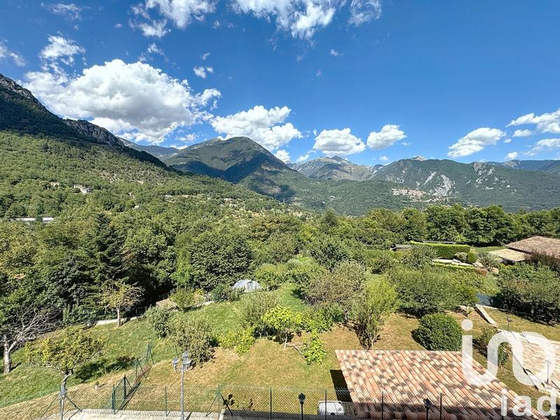 Maison - 151 m² - 5 pièces