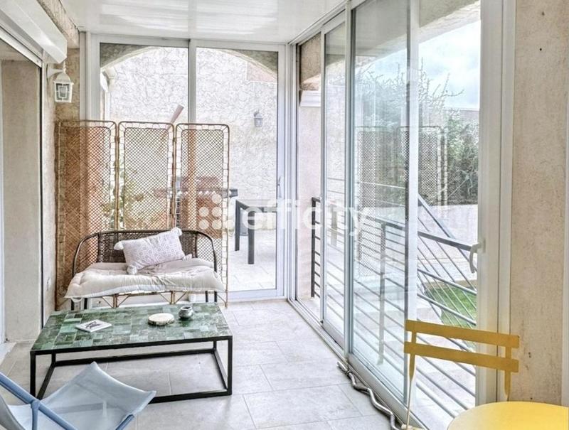 Maison - 90 m² - 3 pièces