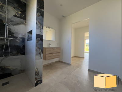 Villa - 147 m² - 4 pièces