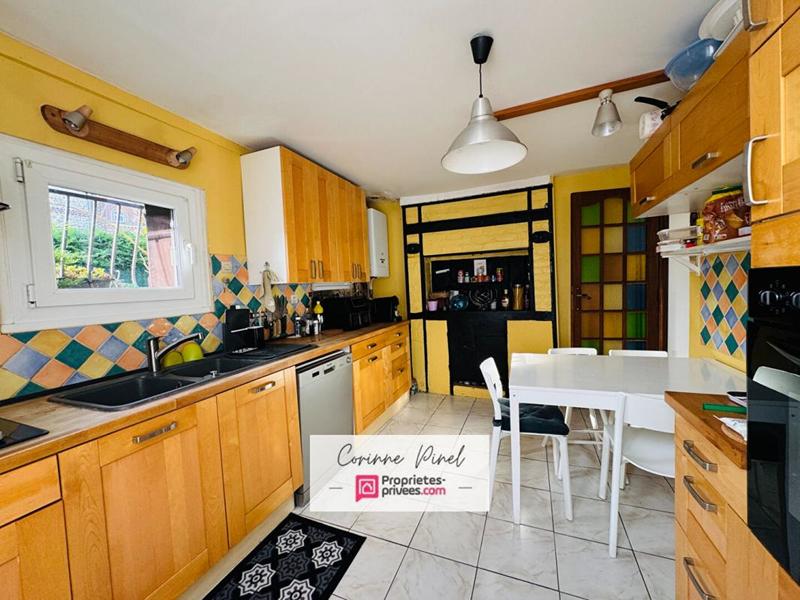 Maison - 151 m² - 6 pièces