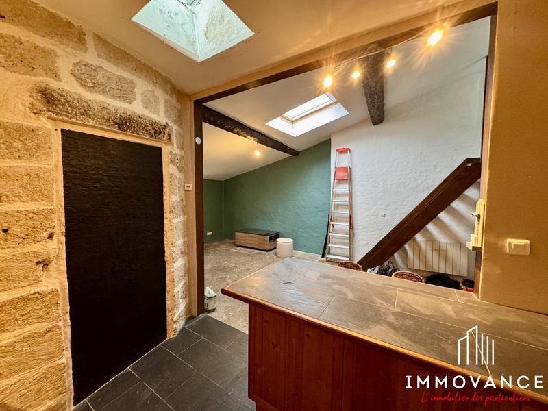 Loft - 52 m² - 2 pièces