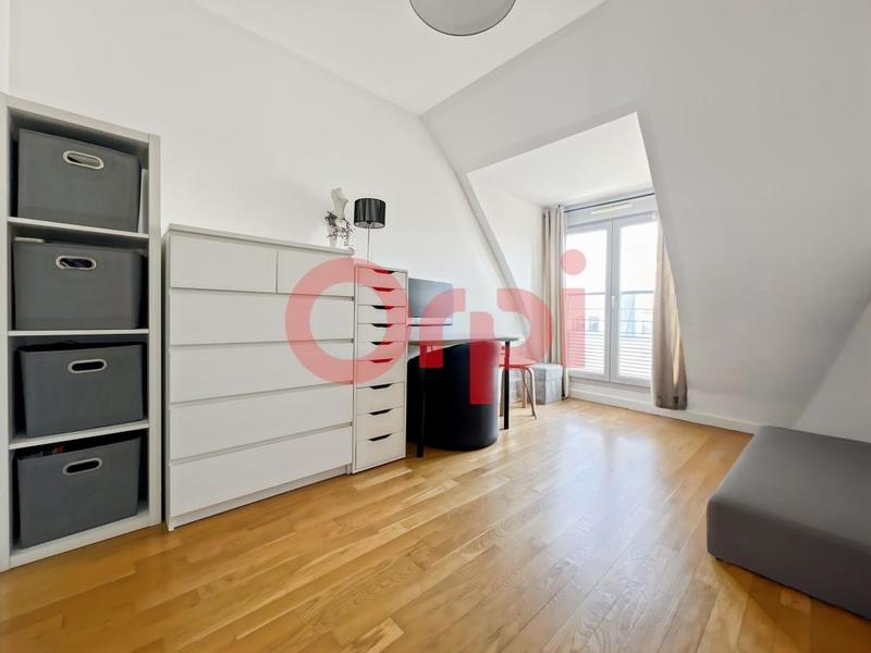 Appartement - 89 m² - 3 pièces